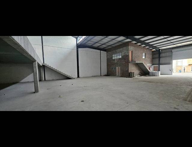 INDUSTRIAL FOR SALE IN FIRGROVE INDUSTRIAL ESTATE